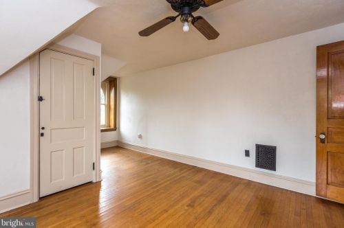 420 Highland Ave, Prospectville PA  19002-5813 exterior