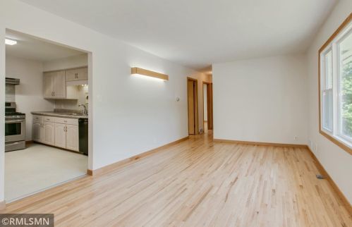 2063 Dale St, Saint Paul MN  55113-6463 exterior