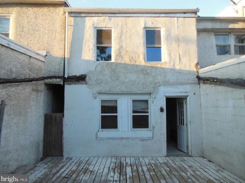 24 Front St, Norristown, PA 19405-1023