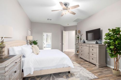 14644 4 Ave, Phoenix AZ 85041-5741 exterior