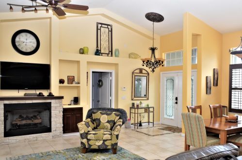 5524 Cordrey St, Fort Pierce, FL 34986-3924