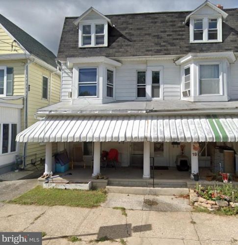 21 Boundary Ave, Red Lion, PA 17356-2001