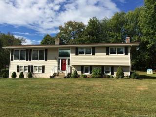 71 Pepperidge Tree Rd, Watertown CT  06795-1804 exterior