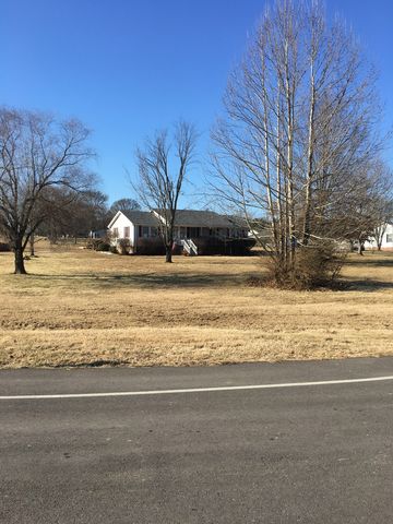 526 Moore Rd, Lebanon TN  37087-7361 exterior