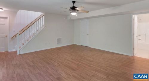 79 Ponderosa Ln, Bybee VA  22963-2405 exterior