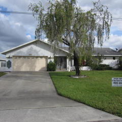 623 12th Ct, Cape Coral FL  33990-2922 exterior