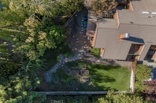 8 Alameda Park Cir, Chico CA 95928-4174 exterior