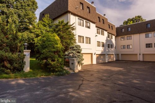 119 Montgomery Ave, Ardmore PA  19003-2523 exterior