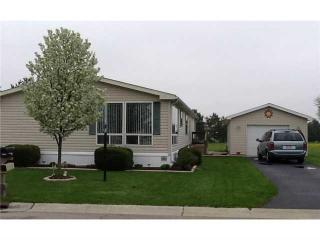 2124 Pear Tree Ln, Delta, OH 43515-9125