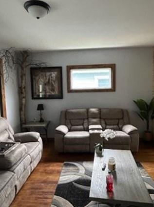 6912 30th Ave, Kenosha WI  53142-3902 exterior