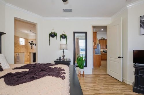 1121 1 Ter, Cape Coral FL  33991-1591 exterior