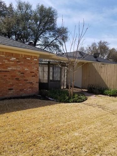 421 Fieldwood Dr, Richardson, TX 75081-5533