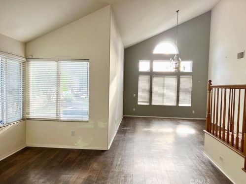 32005 Corte Eldorado, Temecula CA  92592-1033 exterior