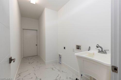 1457 16 St, Cape Coral FL  33990-6717 exterior