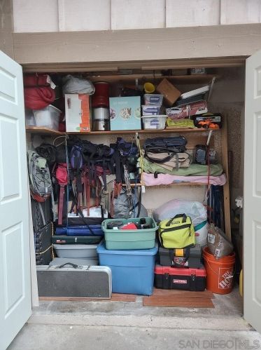 2716 Casey St, San Diego CA 92139-3328 exterior