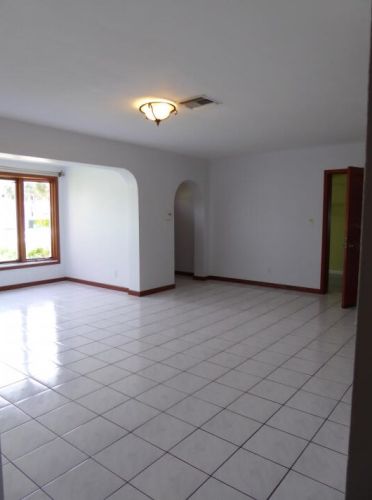 261 2nd St, Boca Raton FL  33432-4001 exterior