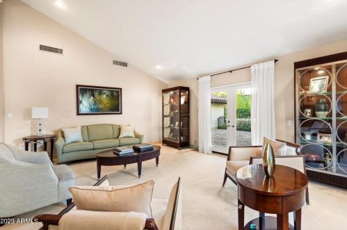 3301 Rovey Ave, Scottsdale AZ 85250-5824 exterior