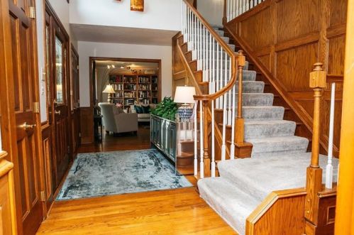 110 Bunker Hill Dr, Canonsburg, PA 15317-3634