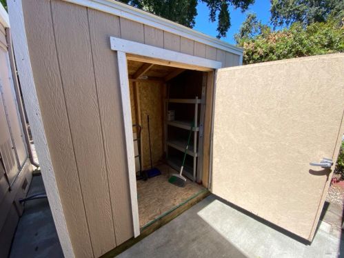 120 Westgate Cir, Santa Rosa CA  95401-9021 exterior