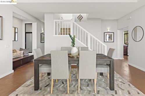 6310 Contra Costa Rd, Oakland CA 94618-2144 exterior