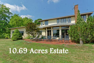 51 Longview Dr, Chatham, NY 12037-9781