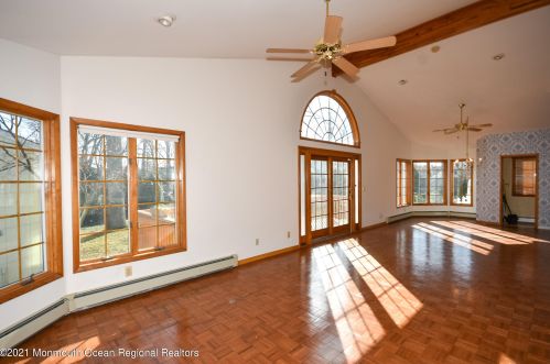 306 Van Zile Rd, Bricktown NJ  08724-2018 exterior