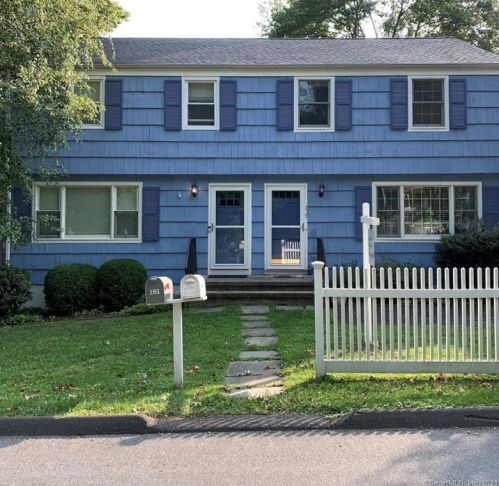 179 Forest St, New Canaan CT  06840-4708 exterior