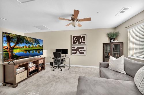 427 Linden Dr, Orange CA  92865-5006 exterior