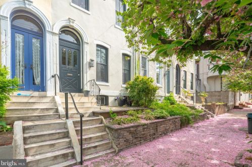 2515 Aspen St, Philadelphia, PA 19130-2404