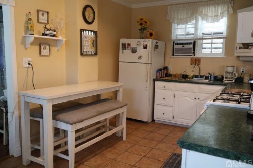 398 Lawrence St, Perth Amboy NJ  08861-2132 exterior