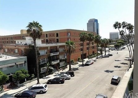 335 Cedar Ave, Long Beach CA  90802-2827 exterior