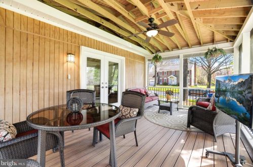 13601 Brass Harness Ct, Herndon VA  20171-3364 exterior