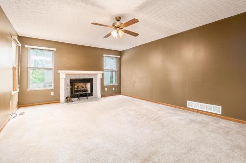 760 Quail Hollow Dr, Marysville, OH 43040-8759