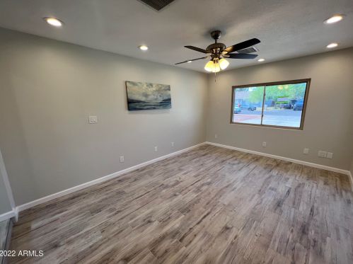 7221 Luke Ave, Glendale, AZ 85303-5217
