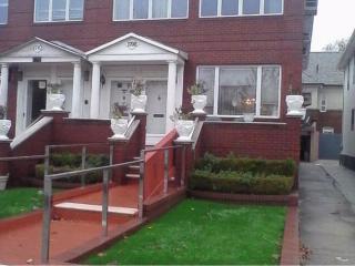 1708 Ocean Pkwy, Brooklyn, NY 11223-2011