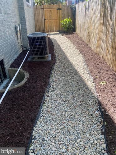 3964 Ames St, Washington DC  20019-3357 exterior