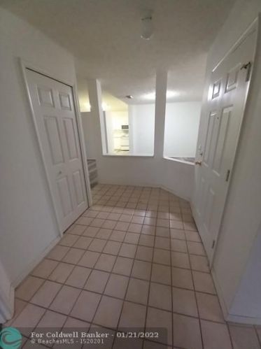 531 Banana Ln, Fort Pierce, FL 34982-3927
