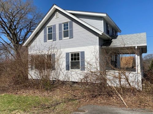 7 Aurilla St, Auburn MA  01501-2601 exterior