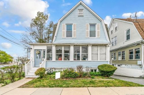 10 Park St, United States Coast Guard Ac, CT 06320-2821