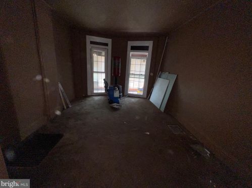 909 Vandever Ave, Wilmington DE  19802-4403 exterior