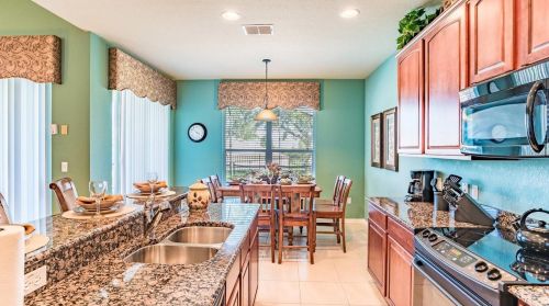 2619 Pawnall St, Kissimmee, FL 34747-2100