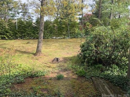 128 Highland St, Manchester CT  06040-5635 exterior