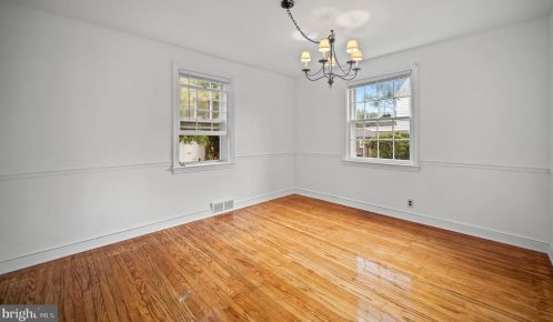 23 Dewey Rd, Cheltenham PA  19012-1413 exterior