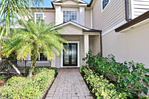 2855 Coach House Way, Naples, FL 34105-2720