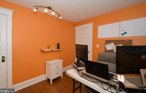 607 Noble St, Norristown PA  19401-5530 exterior