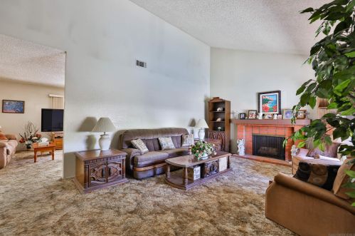 11316 Surco Dr, San Diego, CA 92126-1229