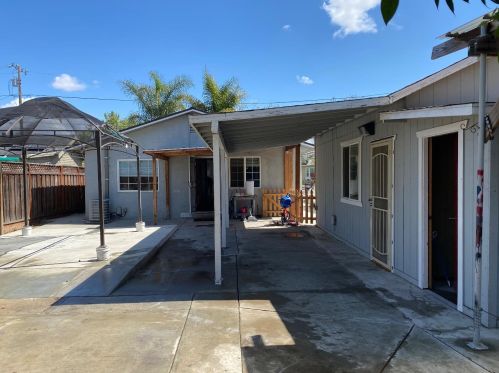 355 11th St, San Jose, CA 95112-3331