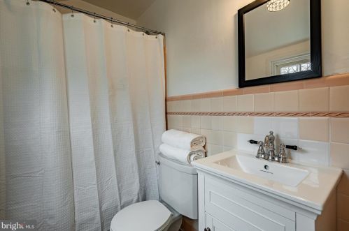 7 Haslet Way, Wilmington DE  19807-3120 exterior