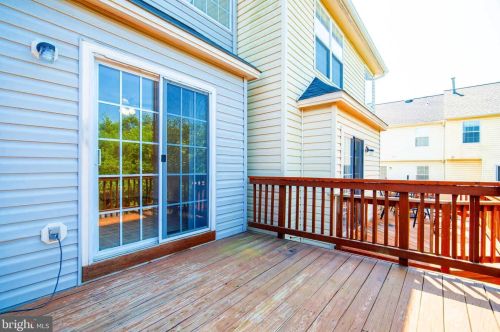 13578 Filly Ct, Gainesville VA  20155-2975 exterior