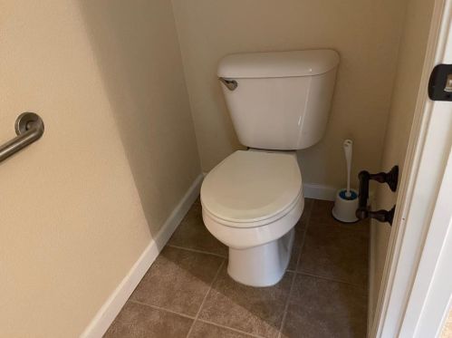 416 San Fernando Ct, Los Banos CA  93635-6451 exterior